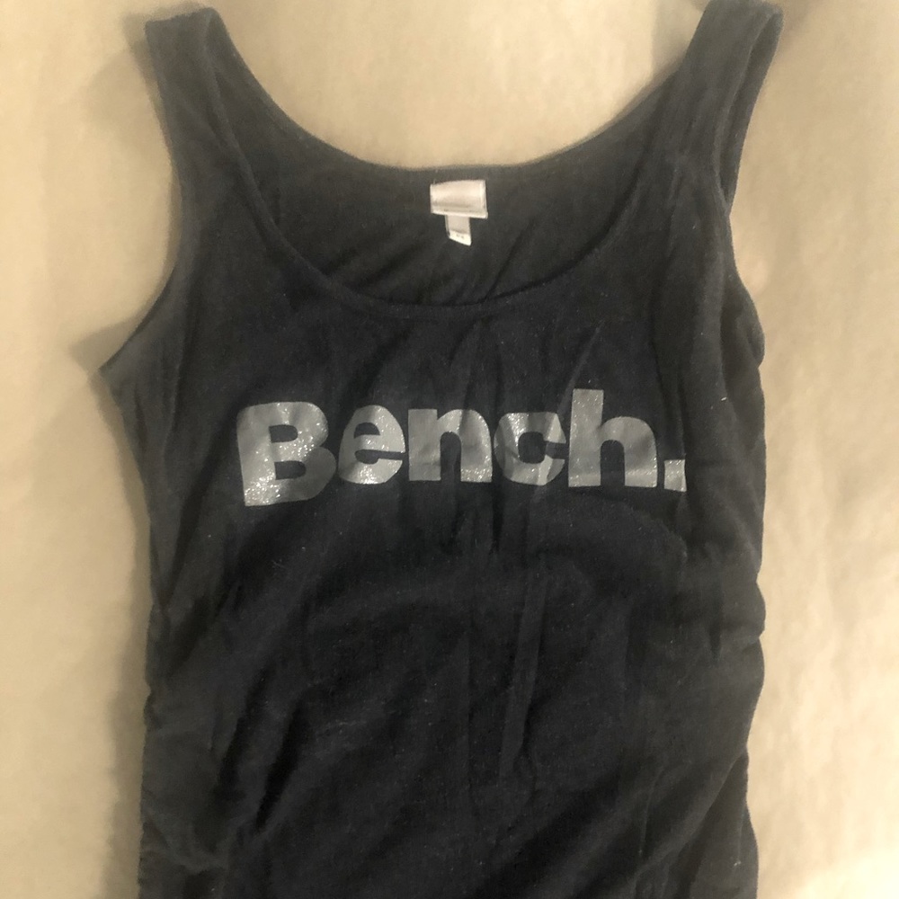 Gray Bench tank